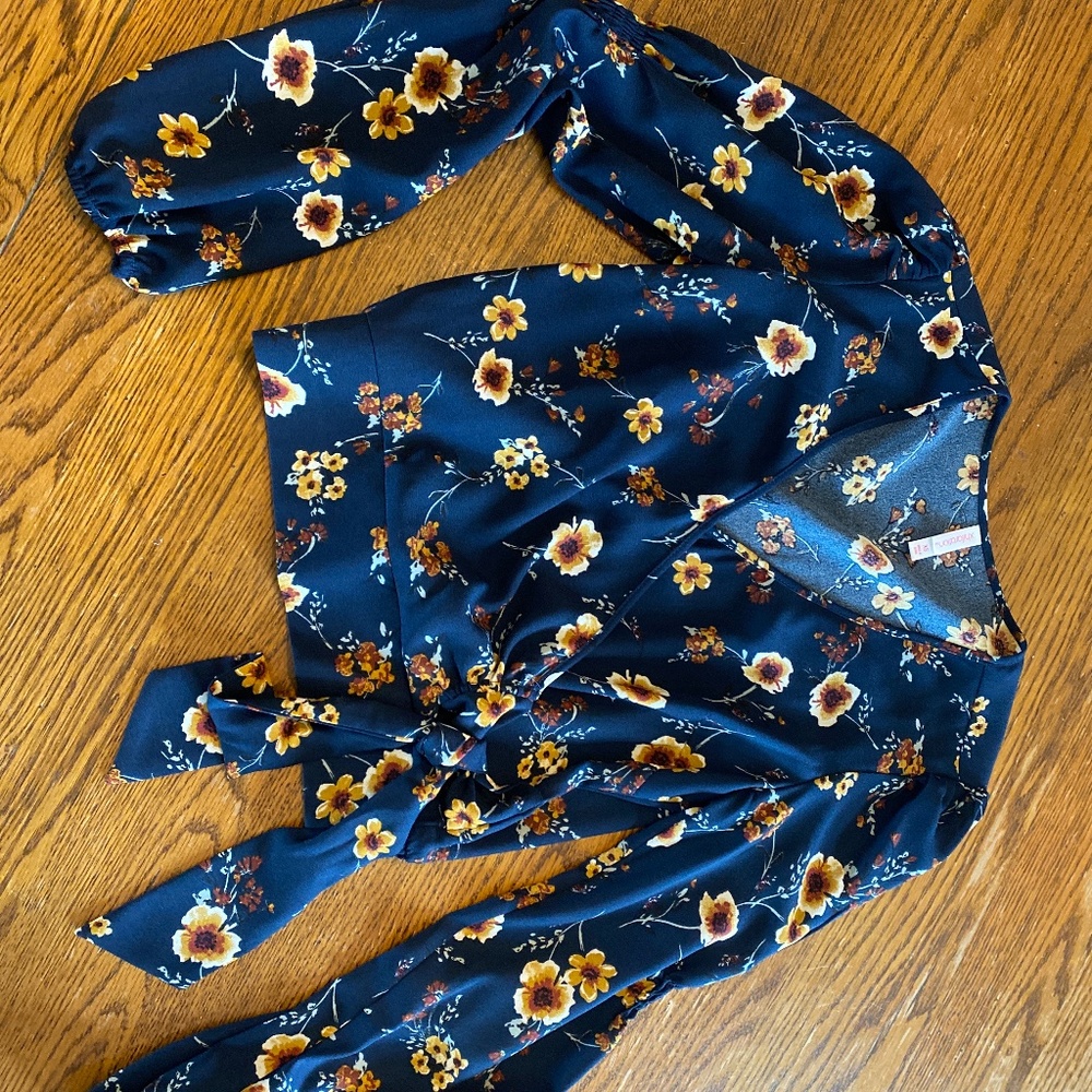 Bohemian floral Blouse with accent tie waste and slight clinching on arms